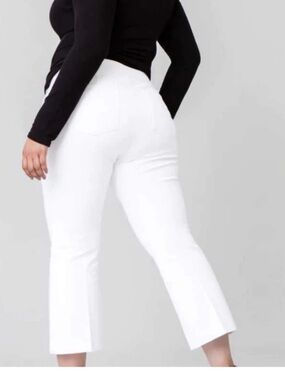 Spanx XLarge Petite Pants On-the-Go Silver Linings Kick Flare Classic White NWT
